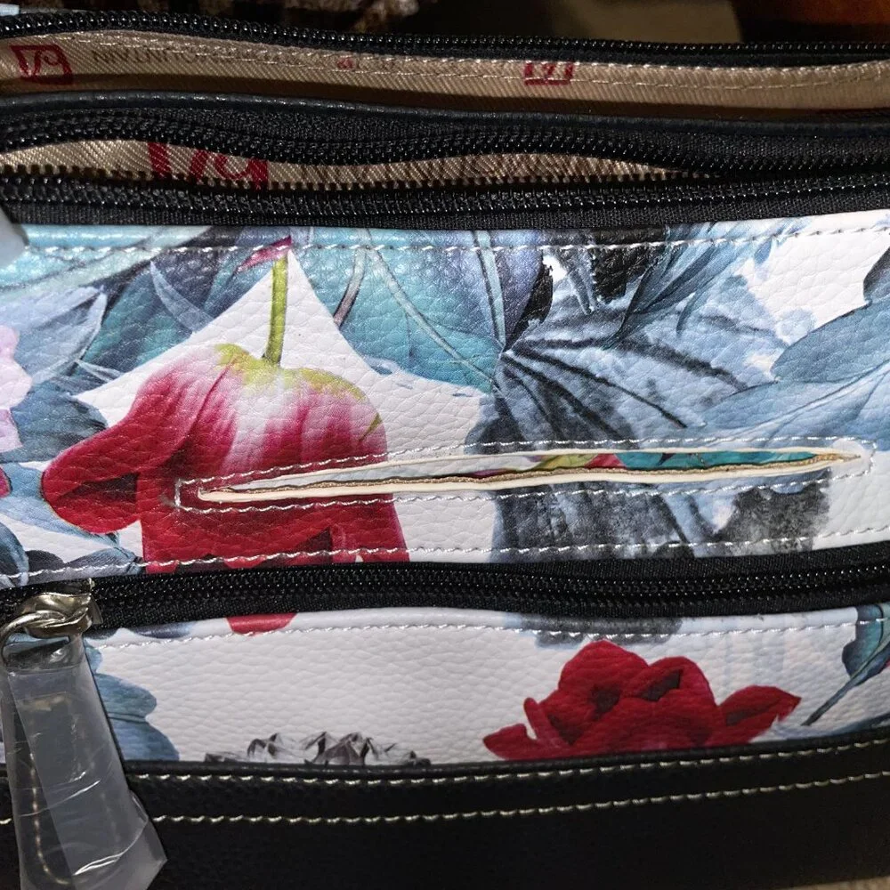 NWT $169 Leather STONE MOUNTAIN Pebbled Floral Hobo Purse